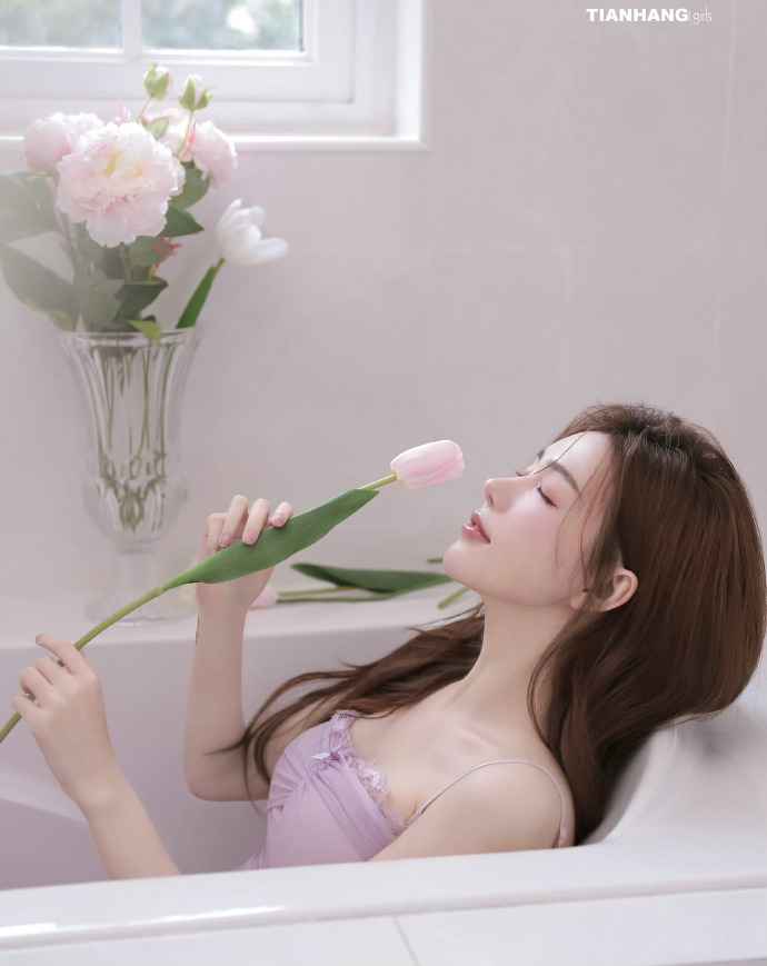 《姐姐当家2》再引热议，冉莹颖成焦点，观众热议节目选人标准